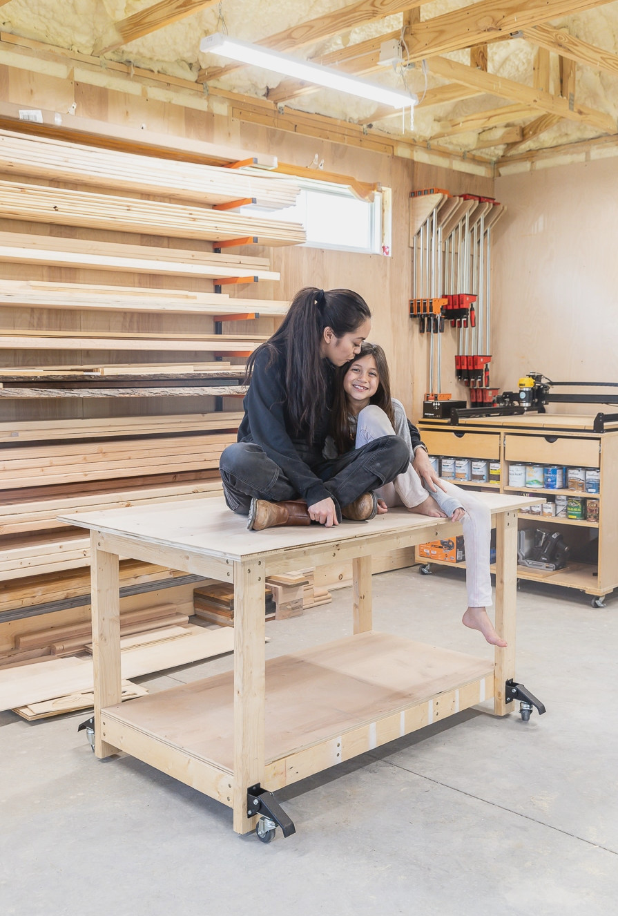 How to build a simple workbench from scrap wood