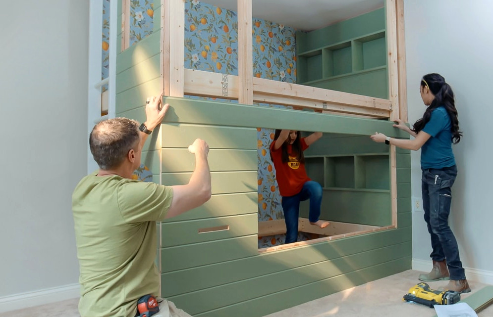 How to build DIY kids bunk beds
