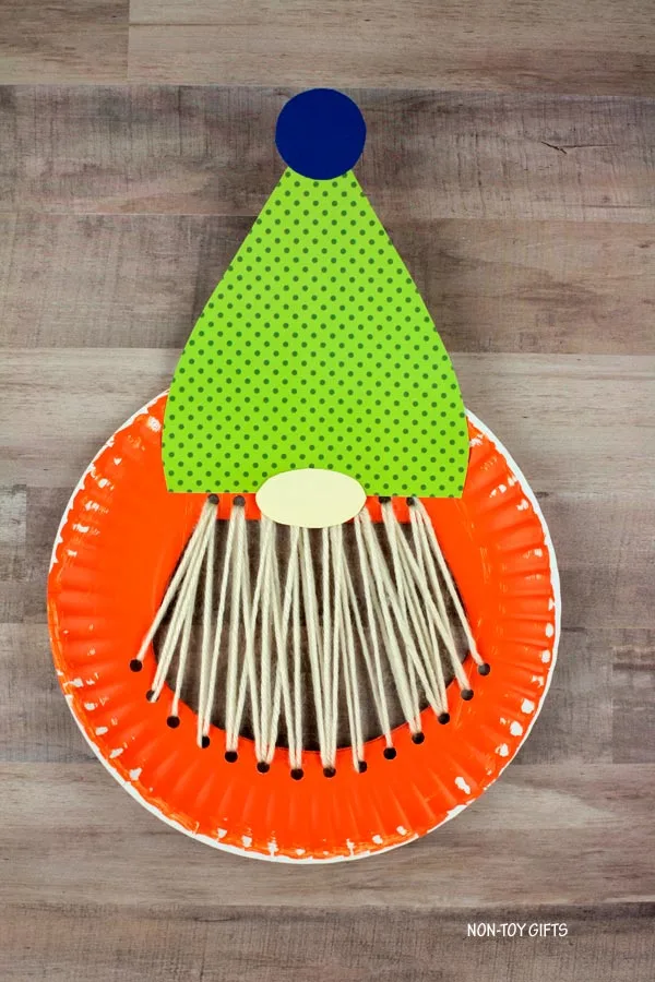 yarn beard paper plate gnome project