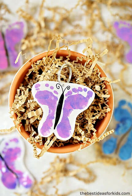 DIY butterfly footprint keychain