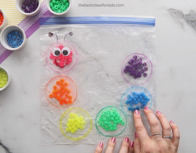 Color Sorting Sensory Bag