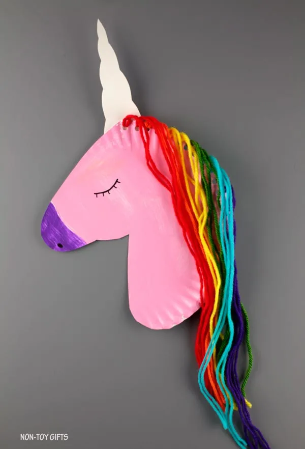 Rainbow paper plate unicorn craft