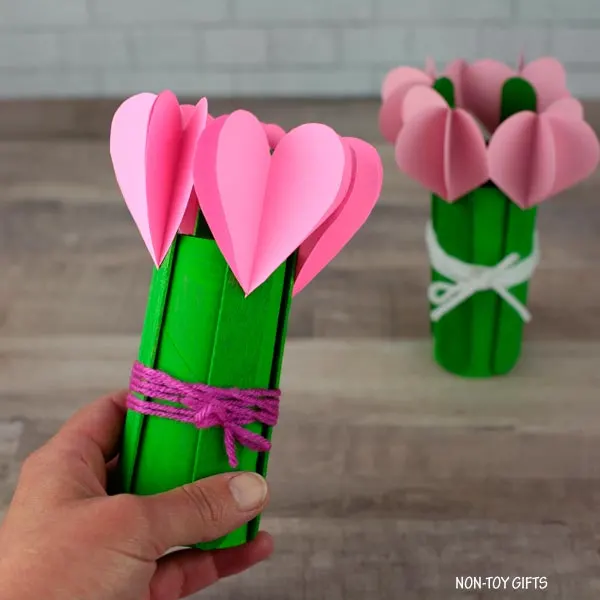 3d heart flowers kids can make for mom