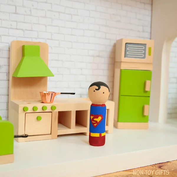 DIY superhero house Superman