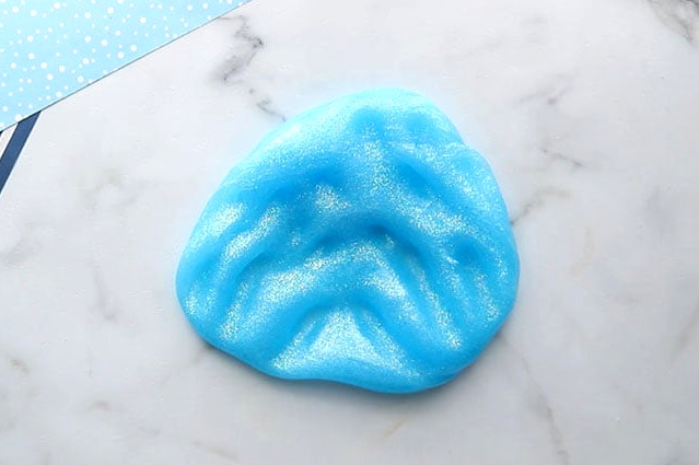 Knead Slime to Make Stretchy