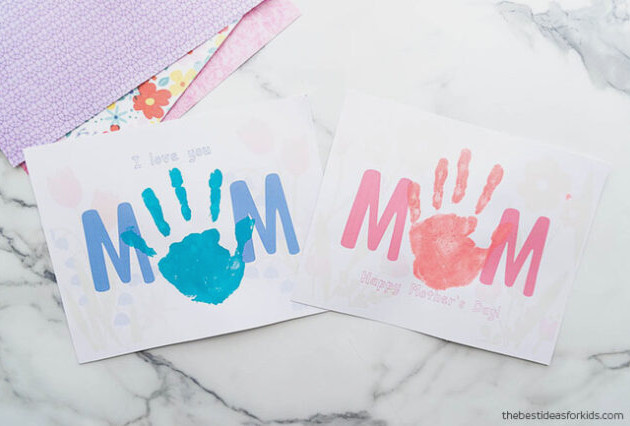 MOM free printable handprint art