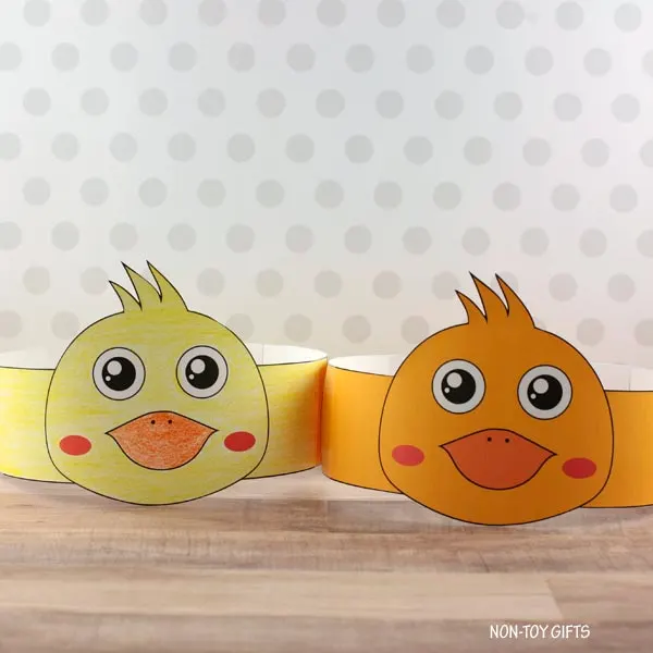 Pig Paper Hat For Kids – With PRINTABLE Template- Non-Toy Gifts