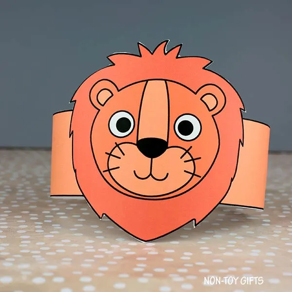 tape the lion crown