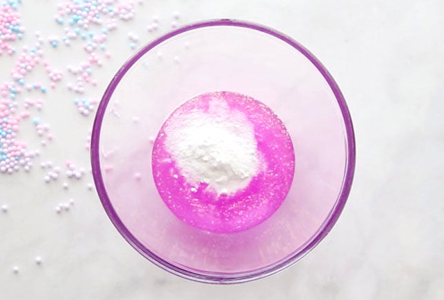 Add Baking Soda to Floam Slime