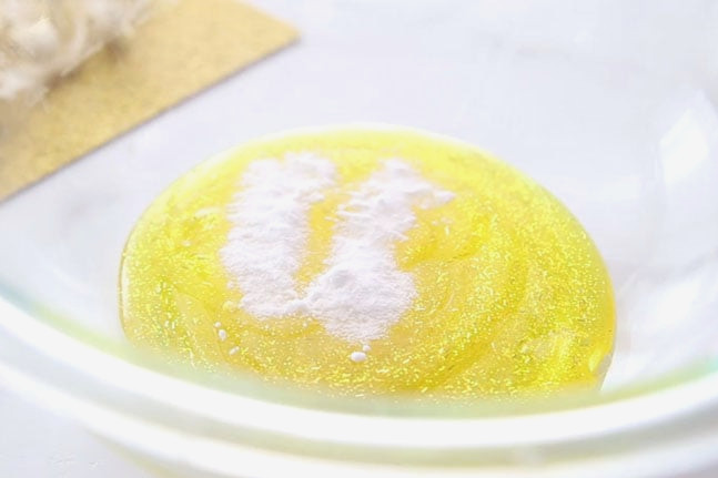 Add Baking Soda to Gold Slime