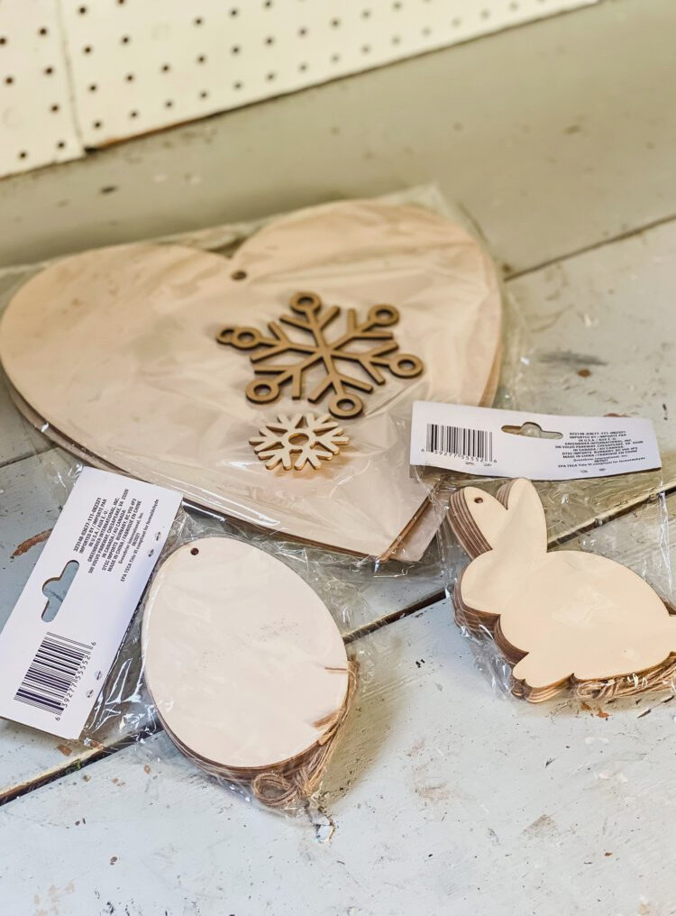 different seasonal wood shapes