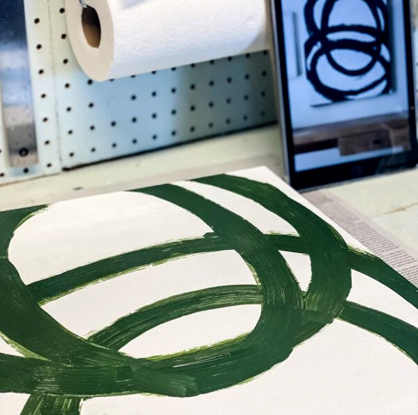 creating a DIY abstract painting from an image