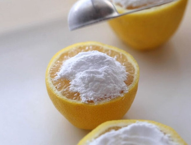 Add Baking Soda to Lemons