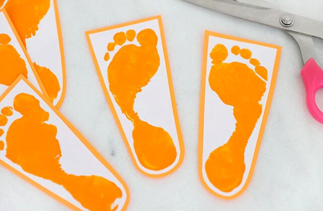 Cutting out orange paper border