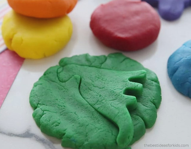 How to Make Play Dough