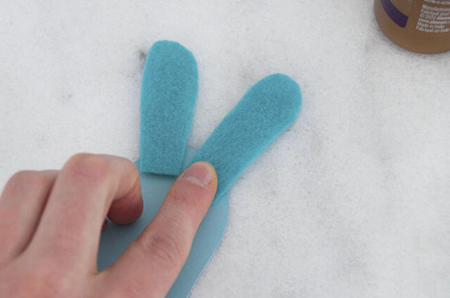 Attaching bunny ears to body
