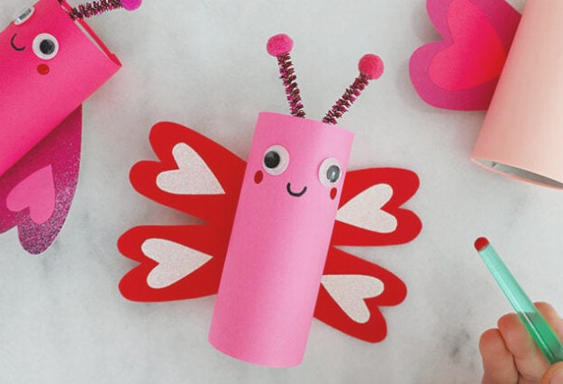 Painting cheeks onto lovebug