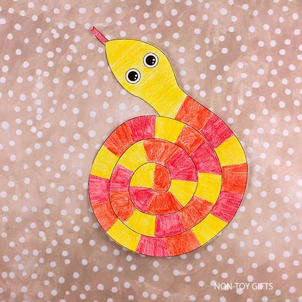 decorate the snake with color 