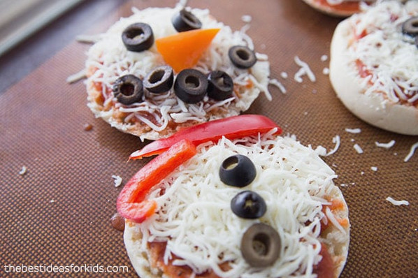 English Muffin Mini Pizzas