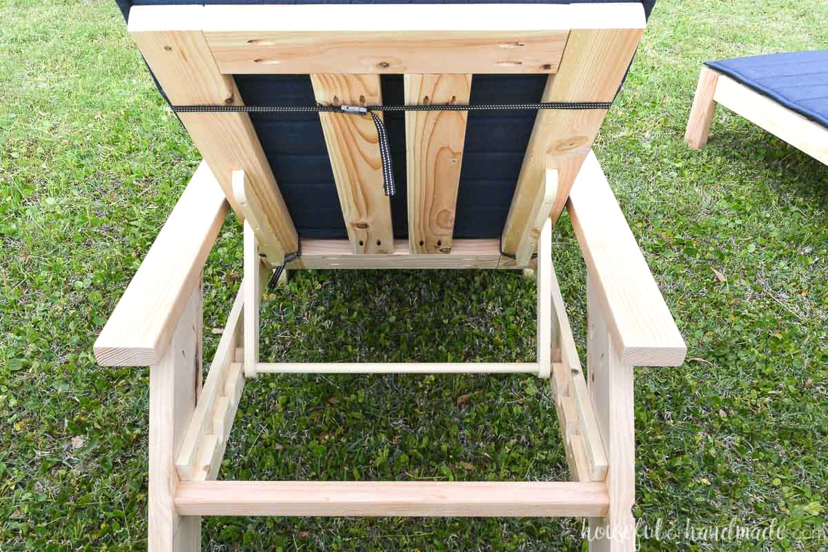 Back of the outdoor lounge chair showing the way you adjust the back angle.