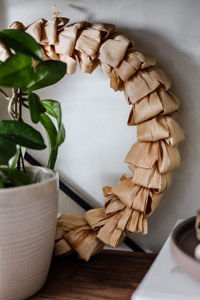 cornhusk wreath