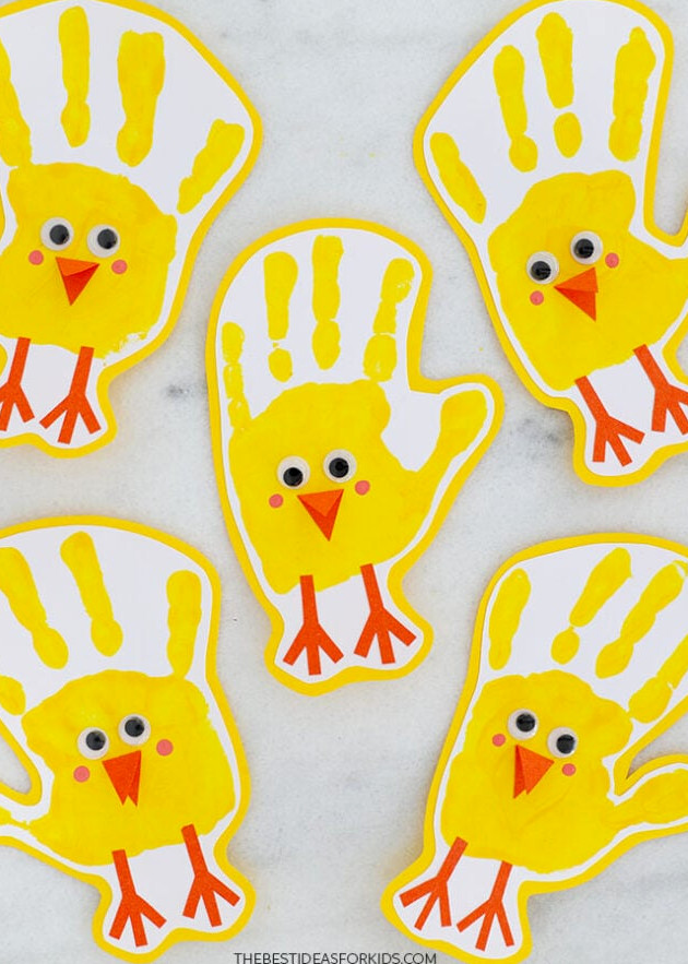 Handprint Chick Art