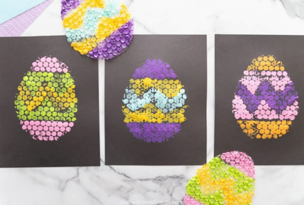 Easter Egg Painting with Bubble Wrap