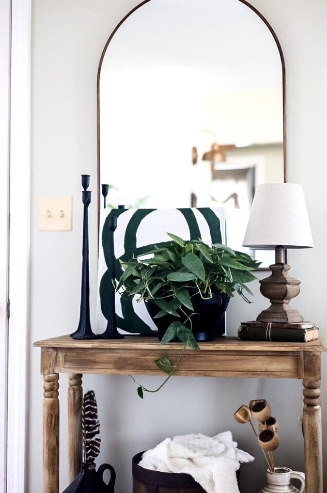entryway table with large mirror