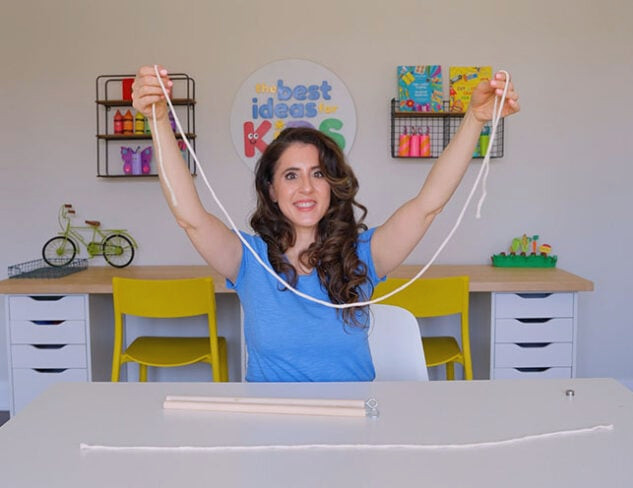 Prepare string for the bubble wand