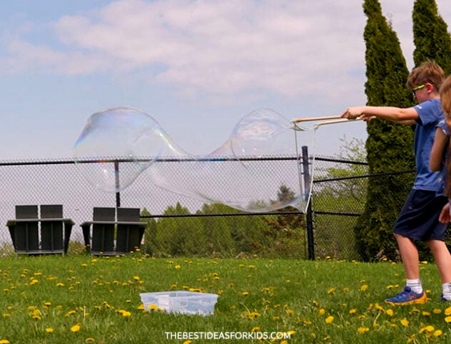 DIY Giant Bubbles