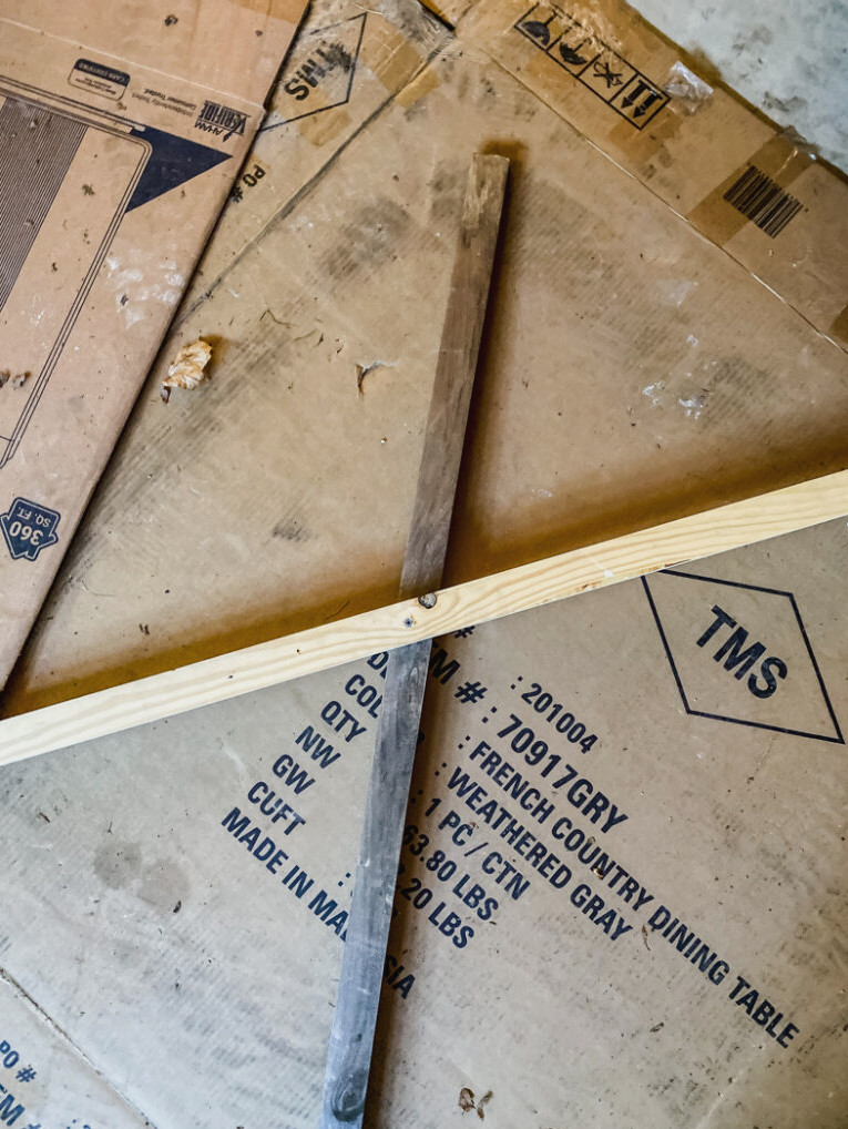 2 pieces of wood
