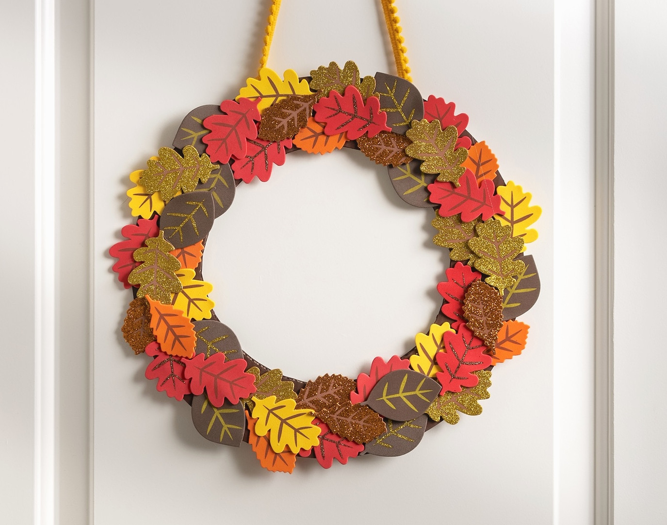 Fall Wreath for Kids Using Glitter Stickers