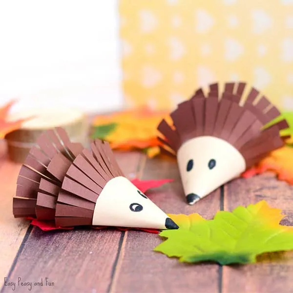 paper hedgehog craft