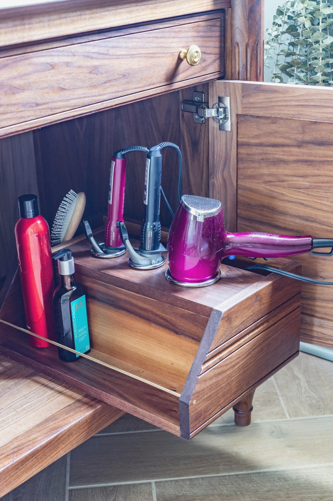 How to make a DIY hot hair tools organizer