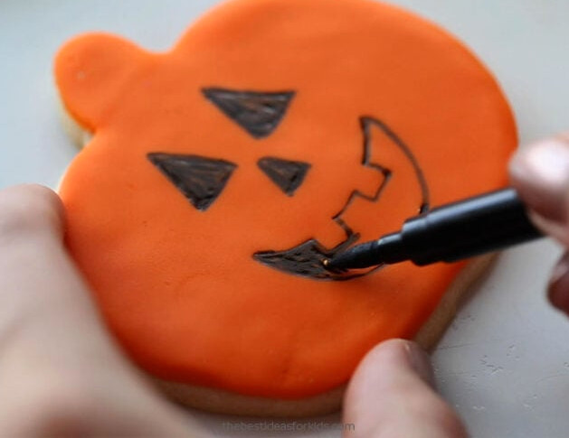 Add Jack-O-Lantern design to Pumpkin Cookies