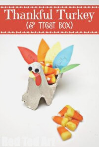 From Egg Carton to Thankful Turkey a super duper cute upcycled project, getting the kids think about what they are thankful for