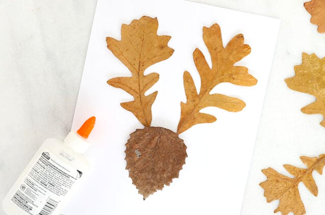 Attaching leaves together to make deer