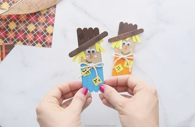 Scarecrow Popsicle Stick Craft