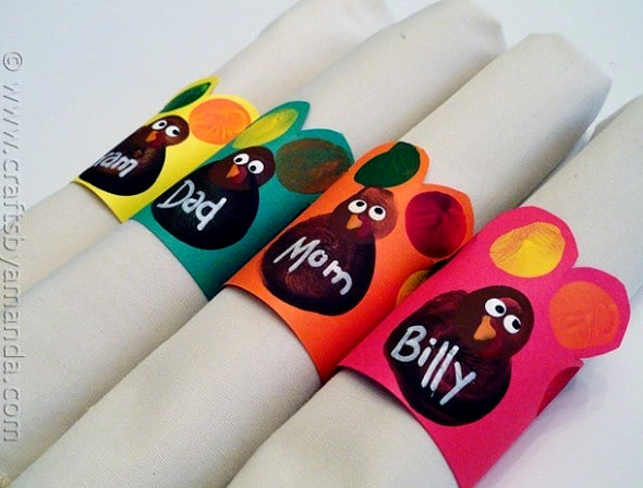 fingerprint-turkey-napkin-rings-3-600x450