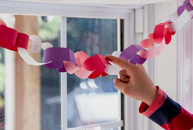 DIY Paper Heart Garland