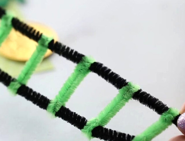Pipe Cleaner Ladder