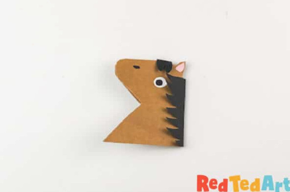 finishing touches to your horse bookmark