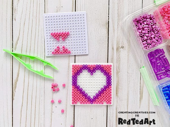 How to make a photo frame with perler beads