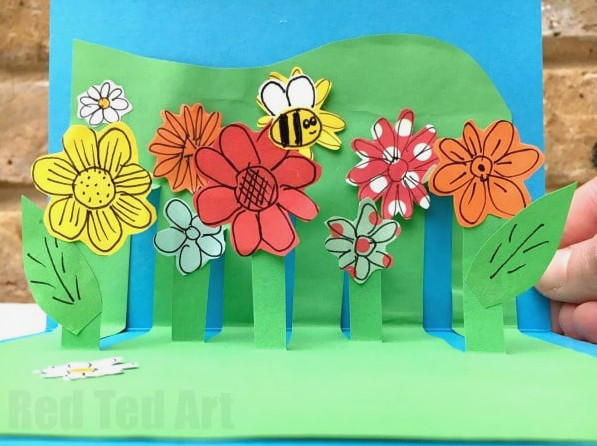 DIY 3D Flower Card - Pop Up Cards for Children - How to create 3D Flower Cards. Easy Flower Garden Pop Up for Mother's Day, birthdays or Teacher Appreciation #popup #cardmaking #popupcards #3d #3dcards #flowergarden #3dflowers #flowers #mothersday #teachers 