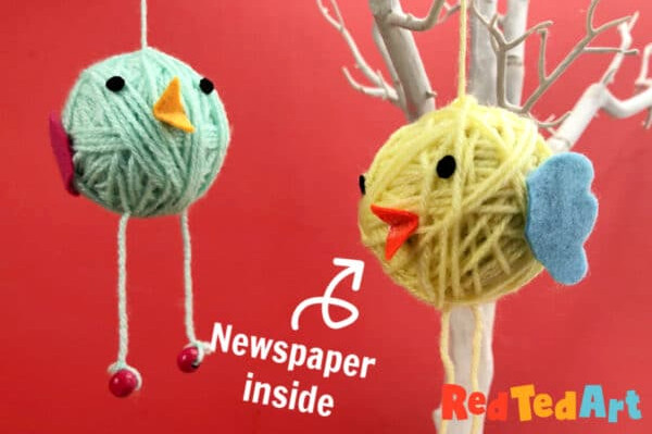Adorable and simple yarn birds created with newspapers and yarn remnants
