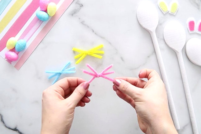 Twist Pipe Cleaners to Make Whiskers