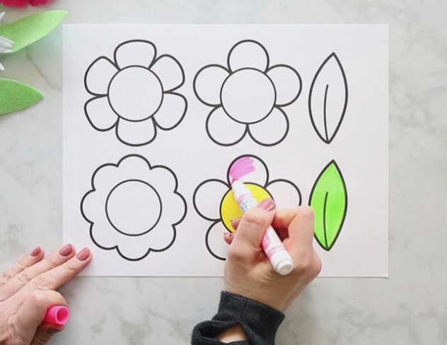 Color the Flowers
