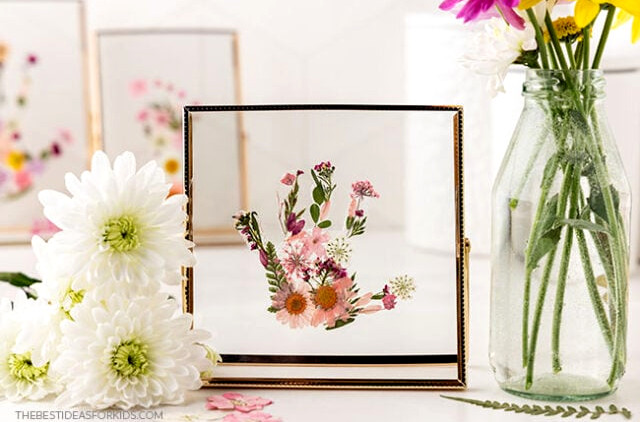 Pressed Flower Handprint DIY