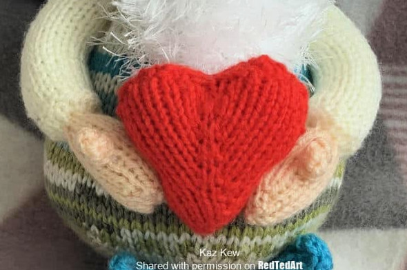 how to knit a heart