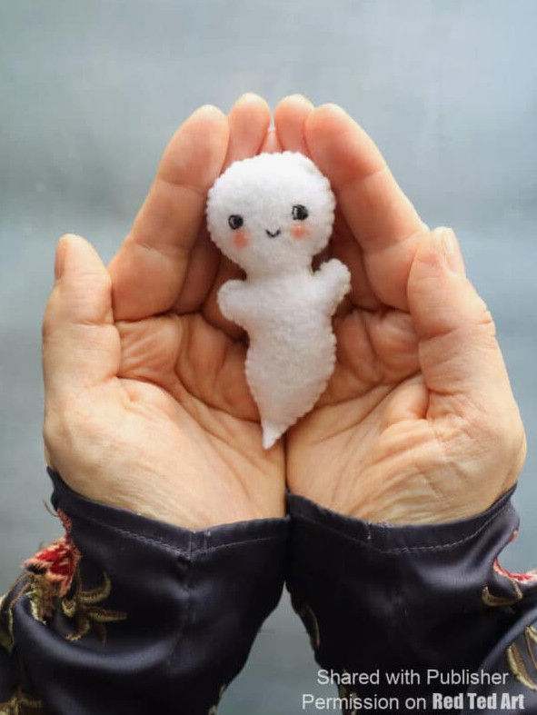 Learn to sew a little felt ghost